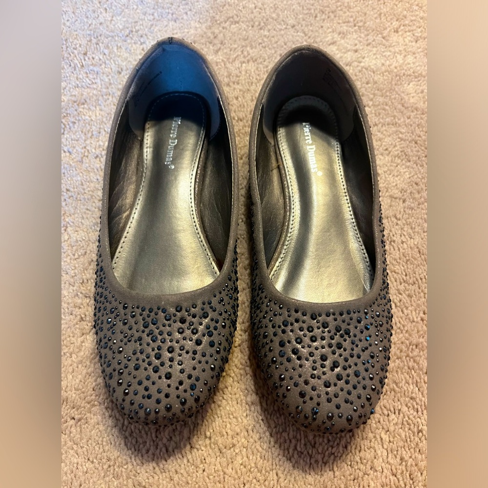 Pierre Dumas Flats